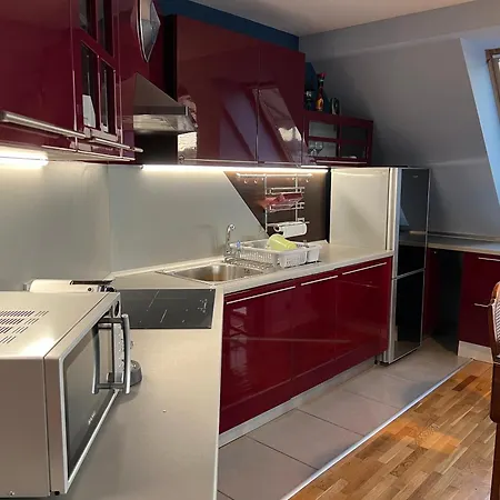 דירה Thermae Heritage Penthouse With Garage *