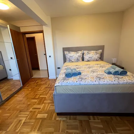 Thermae Heritage Penthouse With Garage Apartman Várna