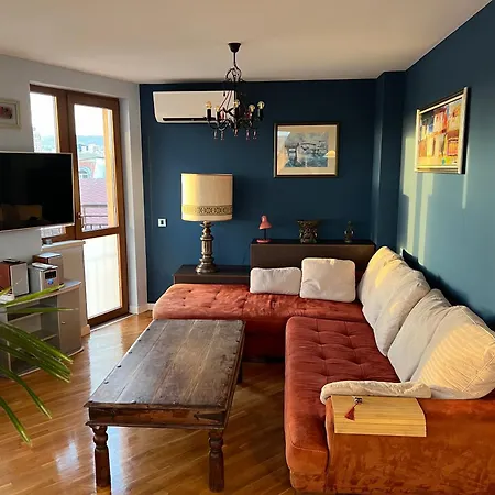 Apartament Thermae Heritage Penthouse With Garage Warna