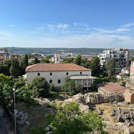 דירה Thermae Heritage Penthouse With Garage *