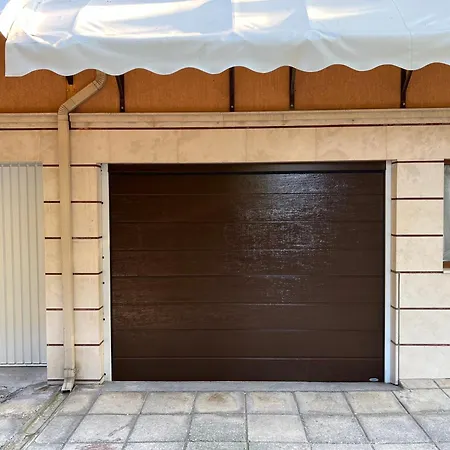 Thermae Heritage Penthouse With Garage Apartament Warna